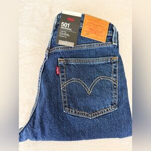 NWT Levi's 501 Original Women’s Straight Leg Jeans - Blue Denim